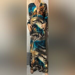W Animal Print long Sleeve Maxi Dress Size M
